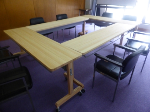 会議用テーブル使用例